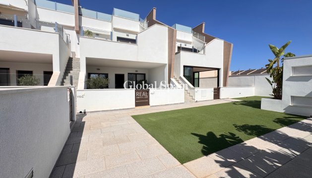 APPARTEMENT - Revente - PILAR DE LA HORADADA -
                Costa Blanca