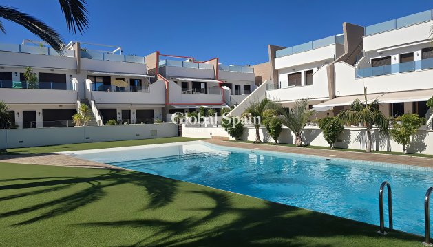 APPARTEMENT - Revente - PILAR DE LA HORADADA -
                Costa Blanca