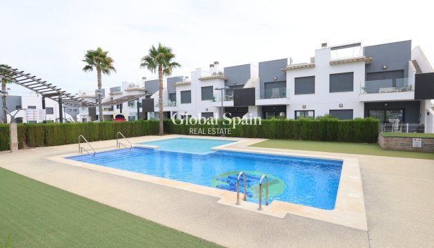 APPARTEMENT - Revente - PILAR DE LA HORADADA -
                Costa Blanca
