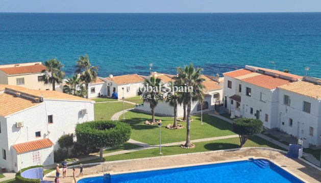 APPARTEMENT - Revente - PLAYA FLAMENCA -
                Costa Blanca