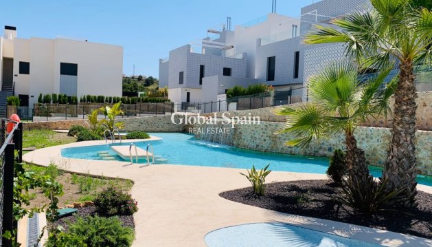 APPARTEMENT - Revente - SAN MIGUEL DE SALINAS -
                Inland