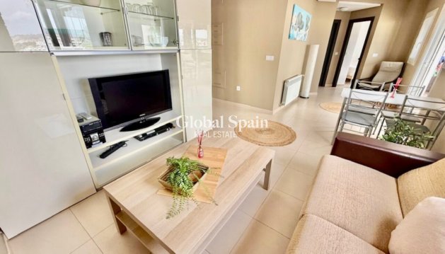 APPARTEMENT - Revente - SUCINA -
                Inland