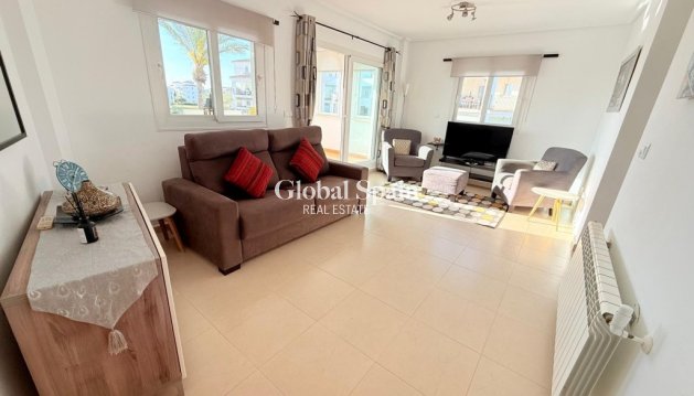 APPARTEMENT - Revente - SUCINA -
                Inland