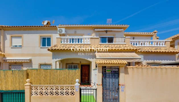 APPARTEMENT - Revente - TORREVIEJA -
                Aguas Nuevas