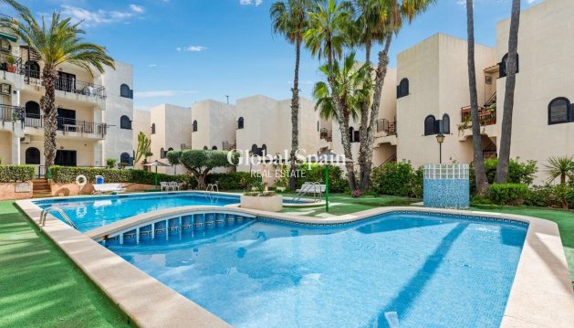 APPARTEMENT - Revente - TORREVIEJA -
                Cabo Cervera