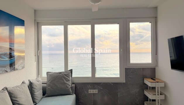 APPARTEMENT - Revente - TORREVIEJA -
                Cabo Cervera