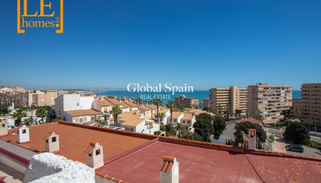 APPARTEMENT - Revente - TORREVIEJA -
                Cabo Cervera