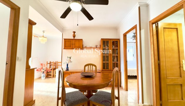 APPARTEMENT - Revente - TORREVIEJA -
                Center