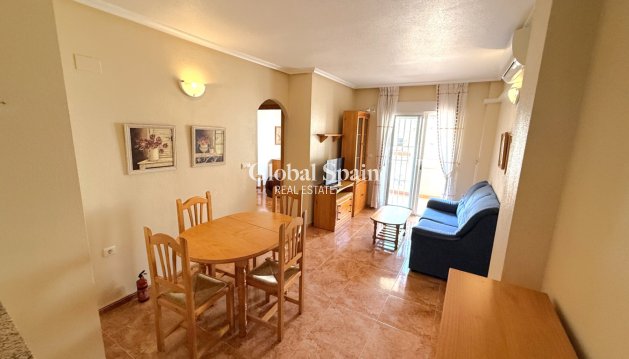 APPARTEMENT - Revente - TORREVIEJA -
                Costa Blanca