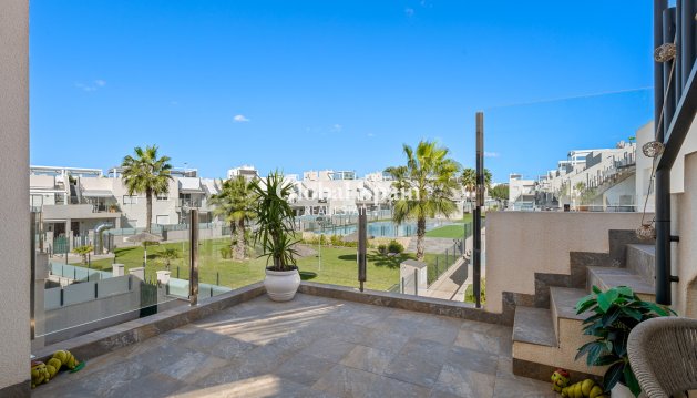 APPARTEMENT - Revente - TORREVIEJA -
                Costa Blanca