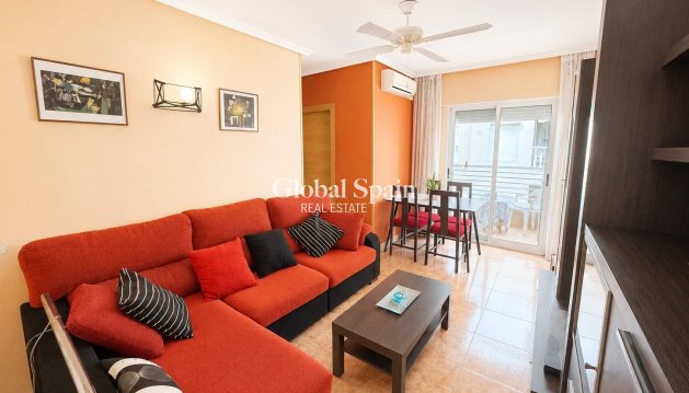 APPARTEMENT - Revente - TORREVIEJA -
                Estacion de autobuses