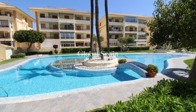 APPARTEMENT - Revente - TORREVIEJA -
                La Mata