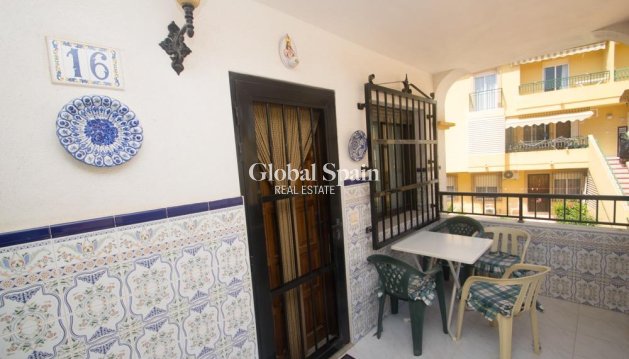 Appartement - Revente - TORREVIEJA -
                La Veleta