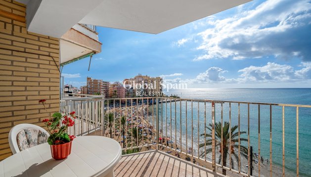 APPARTEMENT - Revente - TORREVIEJA -
                Torrevieja
