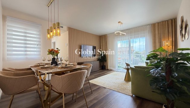 APPARTEMENT - Revente - TORREVIEJA -
                Torrevieja