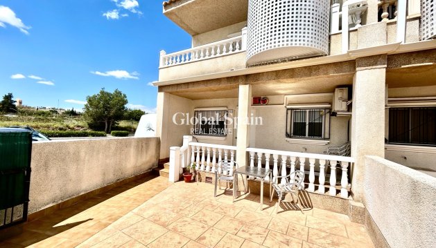 APPARTEMENT - Revente - VILLAMARTÍN -
                Costa Blanca