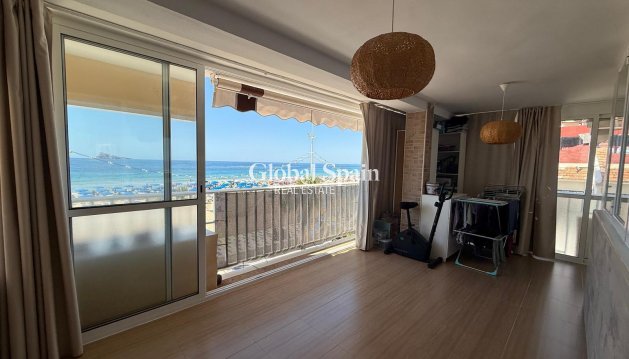 APPARTEMENT - Wederverkoop - BENIDORM -
                Costa Blanca