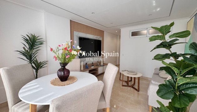 APPARTEMENT - Wederverkoop - BENIDORM -
                Rincón de Loix
