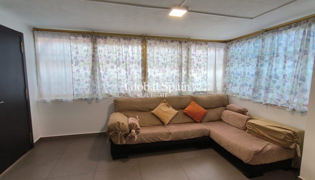 APPARTEMENT - Wederverkoop - BENIDORM -
                Rincón de Loix