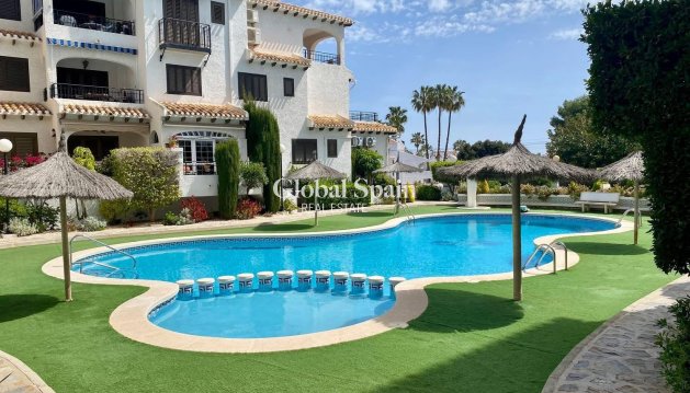 APPARTEMENT - Wederverkoop - CABO ROIG -
                CABO ROIG