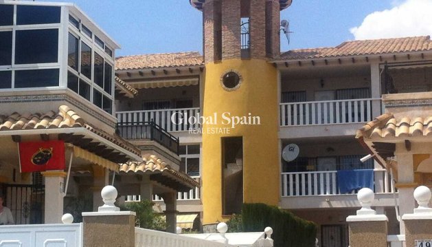 APPARTEMENT - Wederverkoop - CABO ROIG -
                Costa Blanca