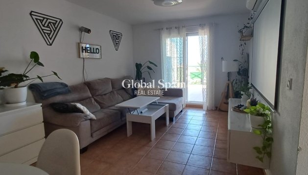 APPARTEMENT - Wederverkoop - FINESTRAT -
                FINESTRAT