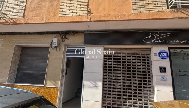 APPARTEMENT - Wederverkoop - GUARDAMAR DEL SEGURA -
                GUARDAMAR DEL SEGURA