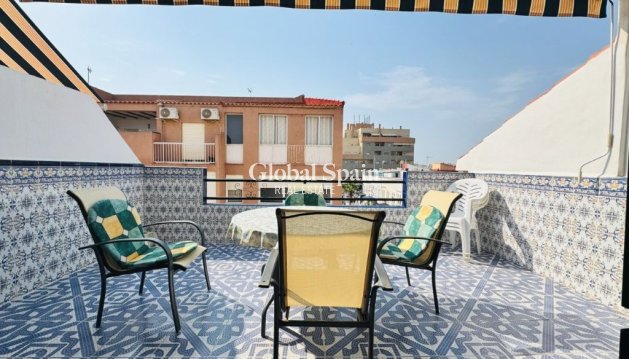 APPARTEMENT - Wederverkoop - LA MATA -
                Costa Blanca