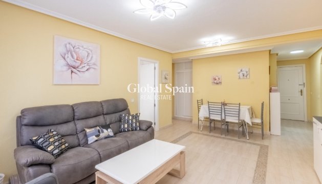 Appartement - Wederverkoop - LA MATA -
                LA MATA