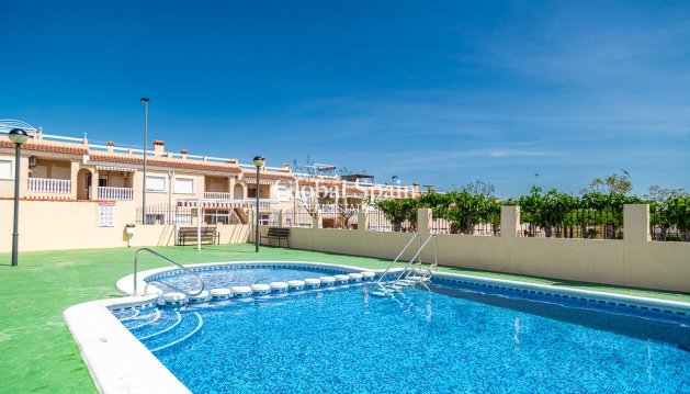 APPARTEMENT - Wederverkoop - LA MATANZA -
                La Matanza