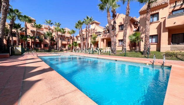 APPARTEMENT - Wederverkoop - LOS ALCÁZARES -
                Los Narejos