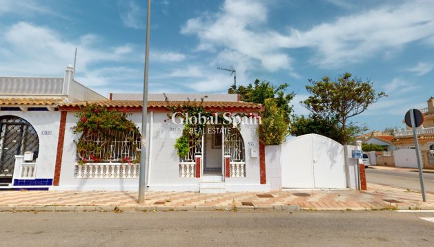 APPARTEMENT - Wederverkoop - LOS NAREJOS -
                Costa Calida