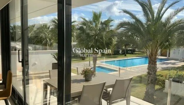 APPARTEMENT - Wederverkoop - MAR DE CRISTAL -
                Costa Calida