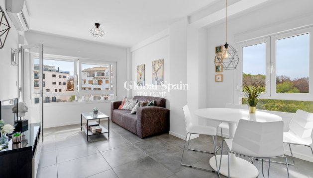 APPARTEMENT - Wederverkoop - ORIHUELA COSTA -
                Costa Blanca