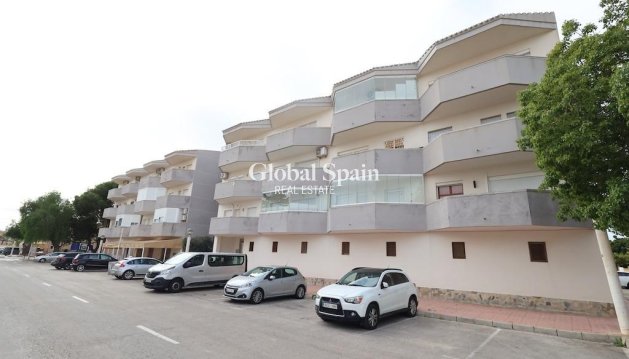 APPARTEMENT - Wederverkoop - ORIHUELA COSTA -
                Costa Blanca