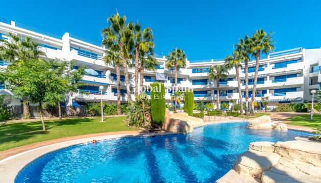 APPARTEMENT - Wederverkoop -
                ORIHUELA COSTA - GSR-31899