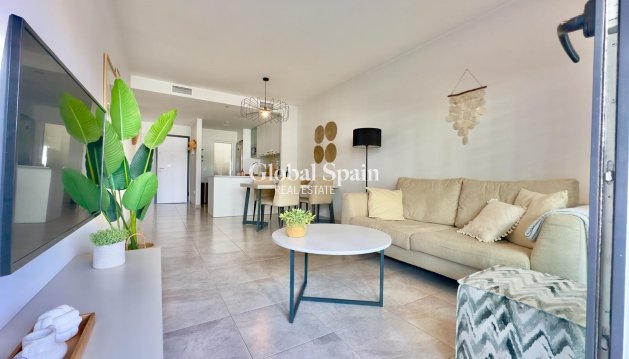 APPARTEMENT - Wederverkoop - ORIHUELA COSTA -
                Las Filipinas