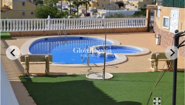 APPARTEMENT - Wederverkoop - ORIHUELA COSTA -
                Las Filipinas