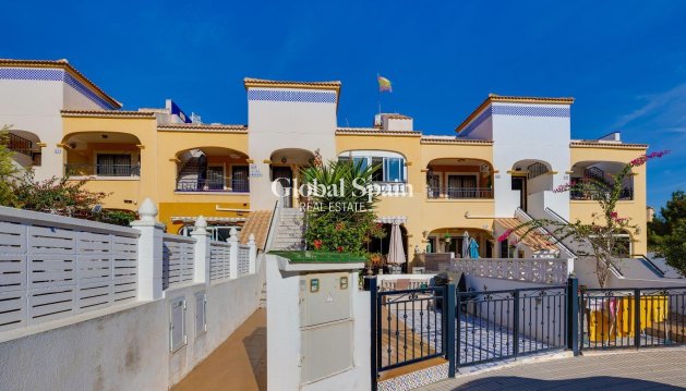 APPARTEMENT - Wederverkoop - ORIHUELA COSTA -
                LOS BALCONES - LOS ALTOS