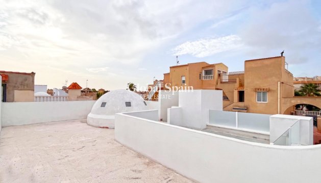 APPARTEMENT - Wederverkoop - ORIHUELA COSTA -
                Playa Flamenca