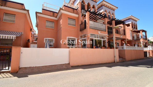 APPARTEMENT - Wederverkoop - Orihuela Costa -
                Playa Flamenca