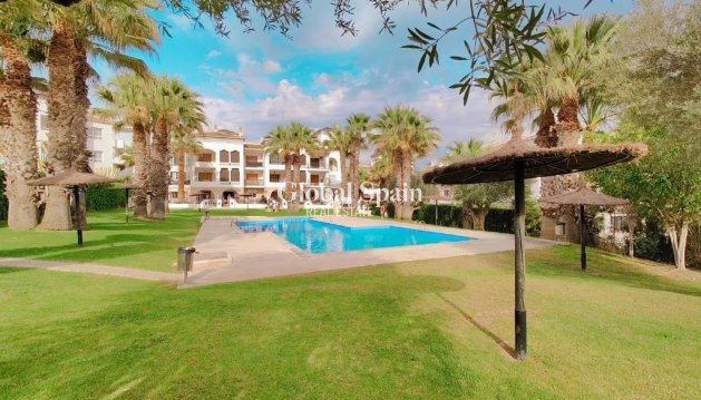 APPARTEMENT - Wederverkoop - ORIHUELA COSTA -
                VILLAMARTÍN