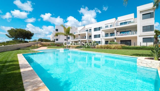 APPARTEMENT - Wederverkoop - PILAR DE LA HORADADA -
                Costa Blanca