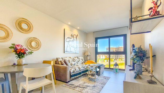 APPARTEMENT - Wederverkoop - PILAR DE LA HORADADA -
                MIL PALMERAS 