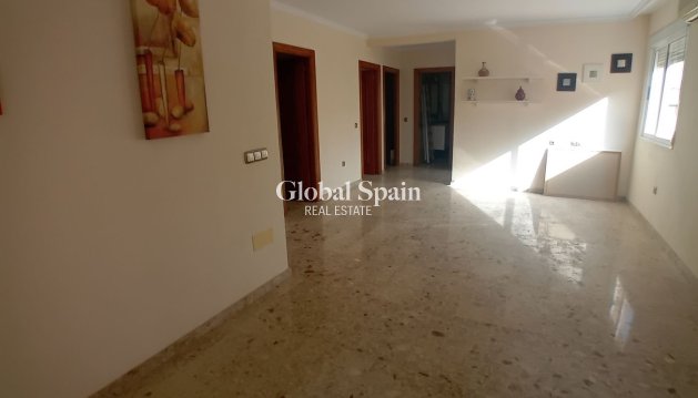 APPARTEMENT - Wederverkoop - PUERTO DE MAZARRÓN -
                Puerto de Mazarrón