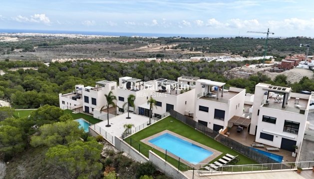 APPARTEMENT - Wederverkoop - SAN MIGUEL DE SALINAS -
                Inland