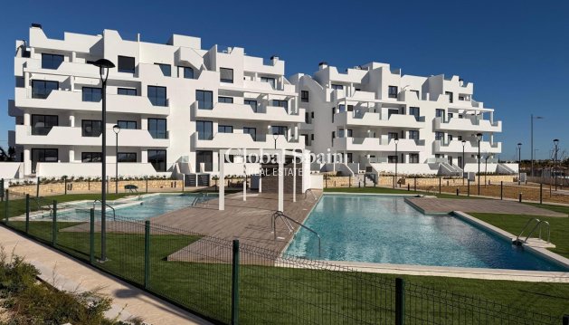 APPARTEMENT - Wederverkoop - TORRE PACHECO -
                Inland