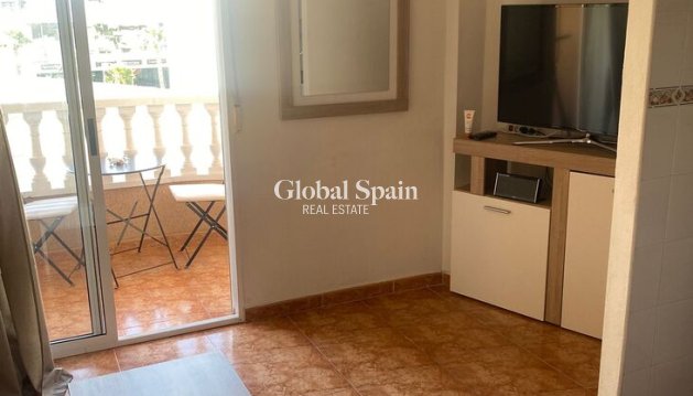 APPARTEMENT - Wederverkoop - TORREVIEJA -
                Center