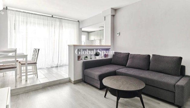 APPARTEMENT - Wederverkoop - TORREVIEJA -
                Center