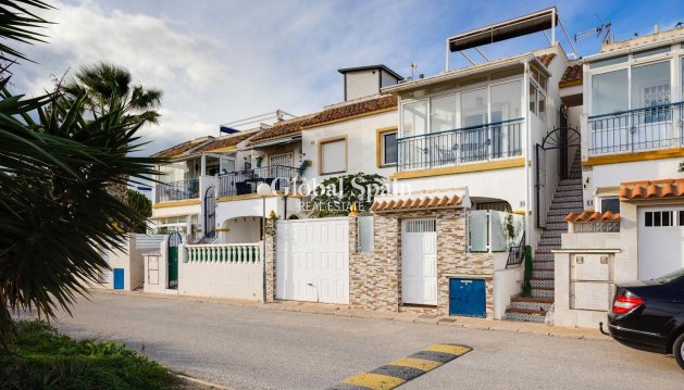APPARTEMENT - Wederverkoop - TORREVIEJA -
                La Siesta - El Salado - Torreta